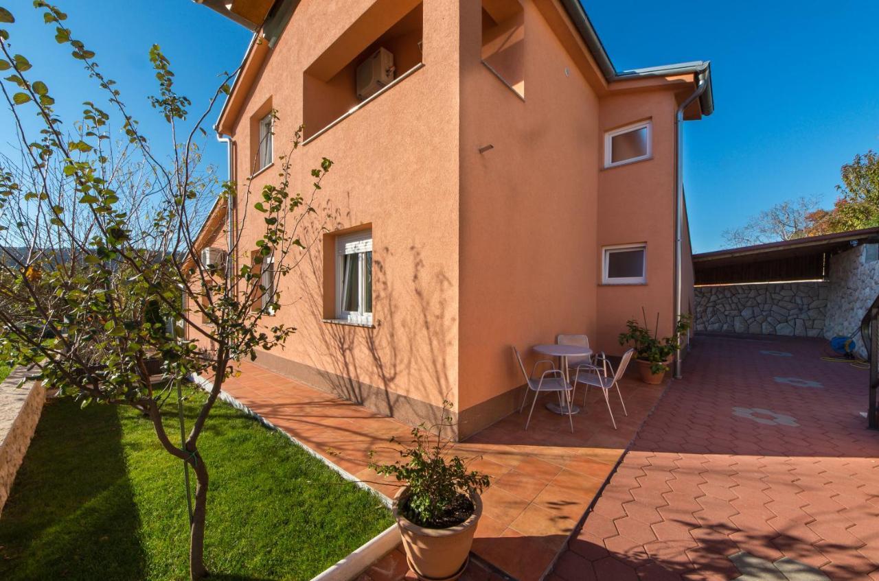 Apartment Yasmin Bribir  Exterior photo